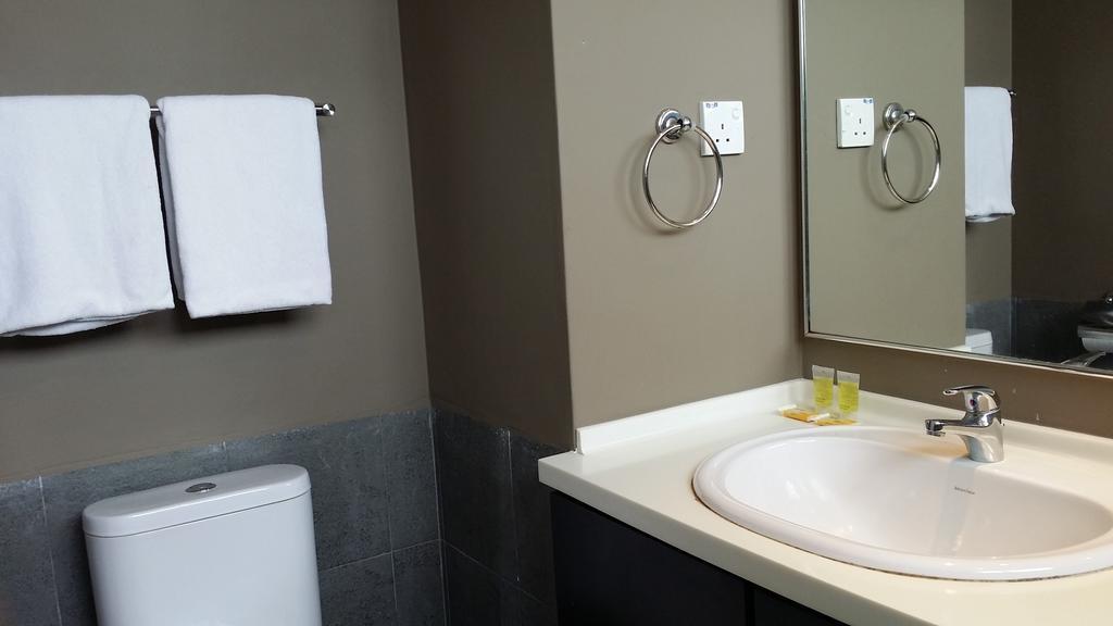 Jean Cleancomfy Apt Near Beach Batu Ferringhi Room photo