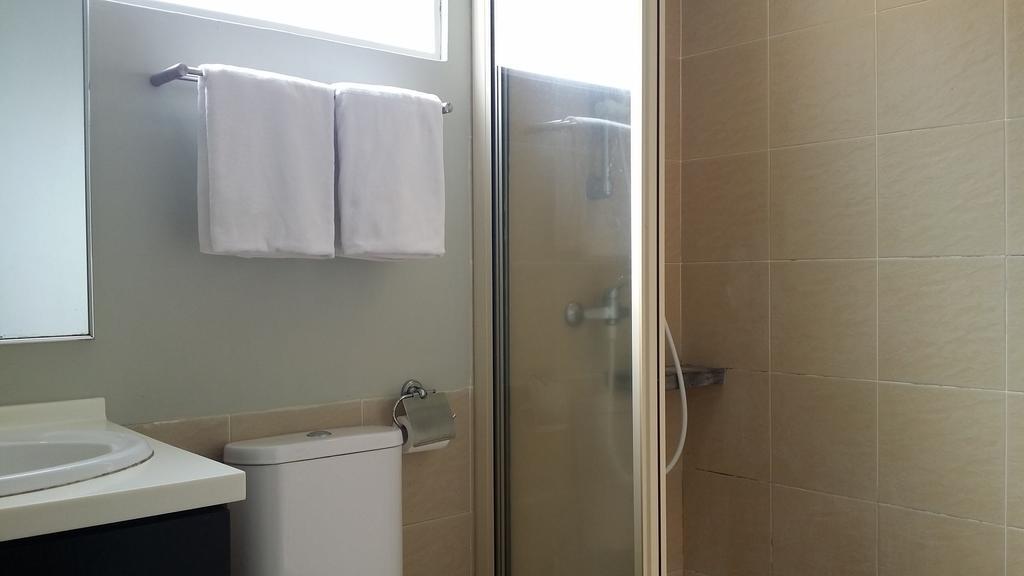 Jean Cleancomfy Apt Near Beach Batu Ferringhi Room photo