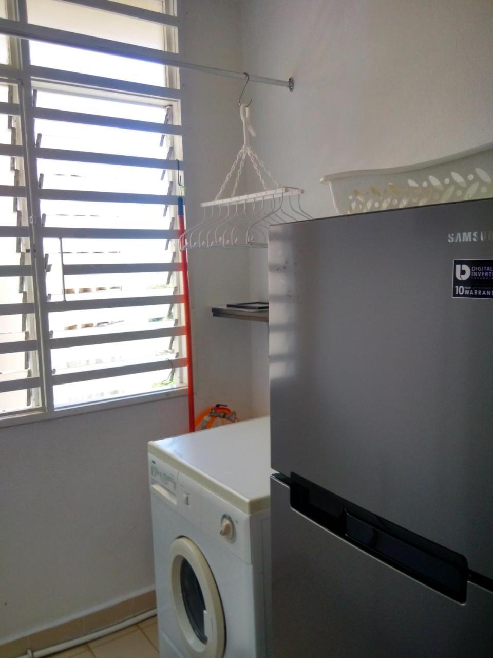 Jean Cleancomfy Apt Near Beach Batu Ferringhi Exterior photo