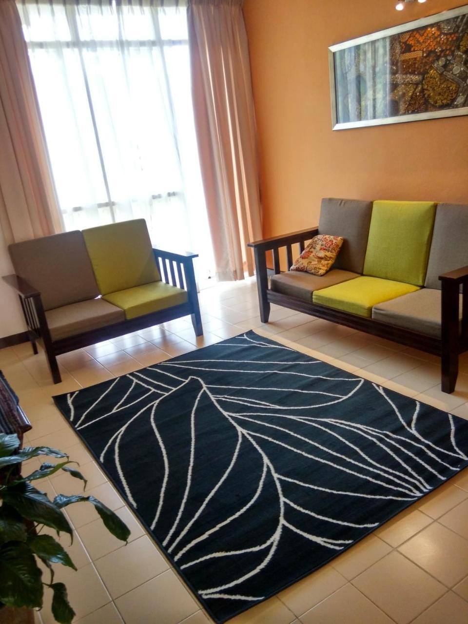Jean Cleancomfy Apt Near Beach Batu Ferringhi Exterior photo
